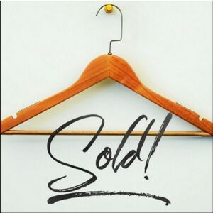 Cloth And Stone Anthropologie Button Up Shirt with tie waist